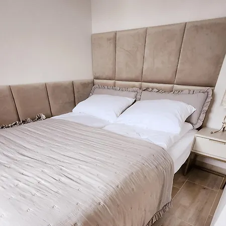 Miedzy Lasem A Morzem アパート *